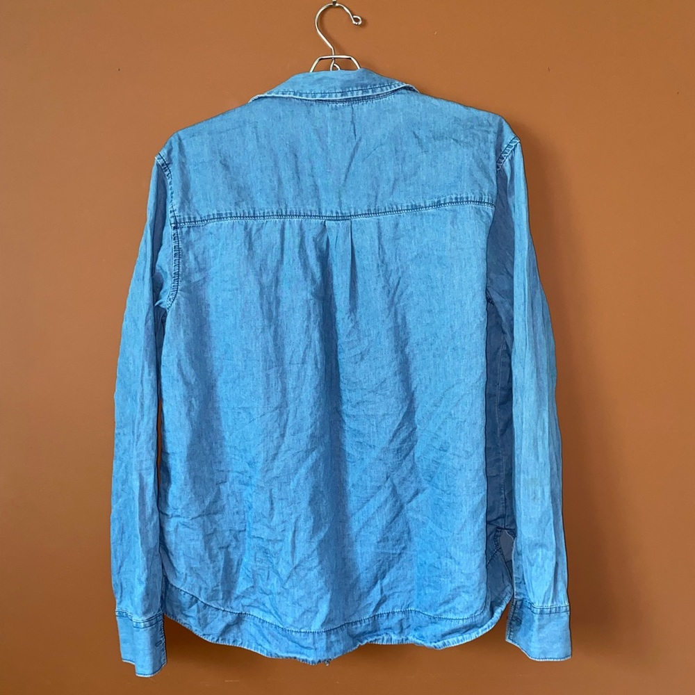 Gap Light Blue Jean Buttoned Jacket Large - image 6